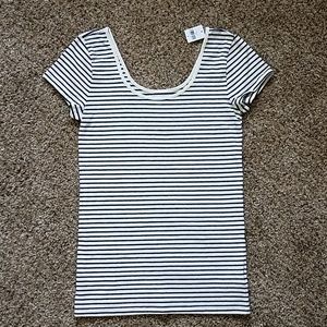 Women's Gap Stretchy T-shirt